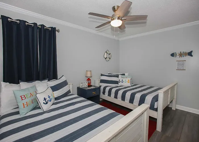 Sea Oats H205: Beachfront With Stunning Views Gulf Shores
