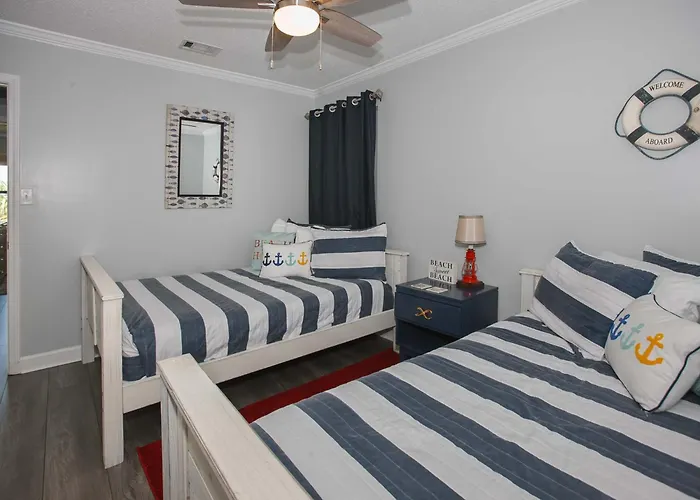 Holiday home Sea Oats H205: Beachfront With Stunning Views *